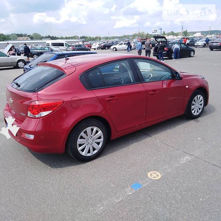 Chevrolet Cruze 2014  випуску Київ з двигуном 0 л бензин хэтчбек механіка за 9500 долл. 