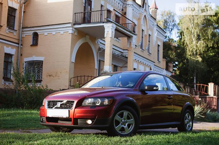 Volvo C30 2008  випуску Київ з двигуном 1.8 л бензин хэтчбек механіка за 7000 долл. 