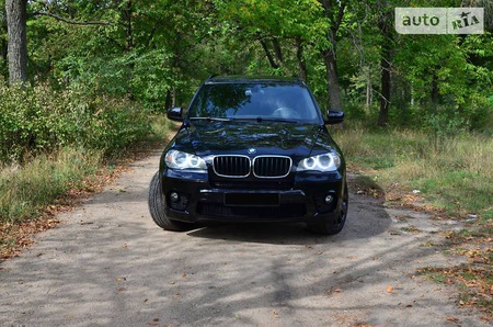 BMW X5 2010  випуску Кропивницький з двигуном 3 л бензин позашляховик автомат за 27000 долл. 