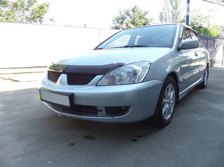 Mitsubishi Lancer 2007  випуску Миколаїв з двигуном 1.6 л бензин седан механіка за 7199 долл. 