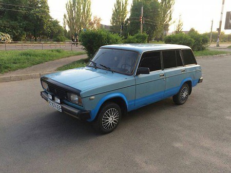 Lada 2104 1989  випуску Дніпро з двигуном 1.3 л газ універсал механіка за 1300 долл. 