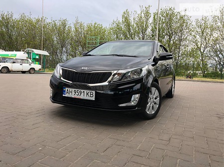 KIA Rio 2013  випуску Запоріжжя з двигуном 1.6 л бензин седан механіка за 9400 долл. 