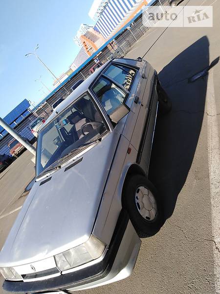 Renault 11 1987  випуску Одеса з двигуном 1.4 л бензин хэтчбек механіка за 1500 долл. 
