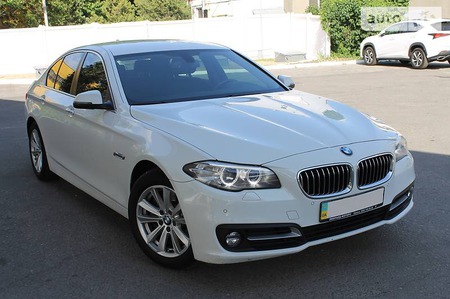 BMW 520 2014  випуску Одеса з двигуном 2 л дизель седан автомат за 24900 долл. 