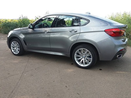 BMW X6 2018  випуску Черкаси з двигуном 3 л дизель позашляховик автомат за 79985 долл. 