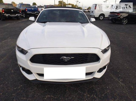 Ford Mustang 2015  випуску Одеса з двигуном 2.3 л бензин кабріолет автомат за 1000 долл. 