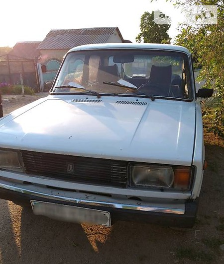 Lada 2105 1990  випуску Кропивницький з двигуном 1.3 л газ седан механіка за 800 долл. 