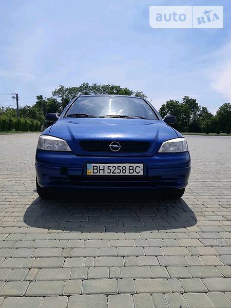 Opel Astra 2007  випуску Одеса з двигуном 1.6 л бензин седан механіка за 4800 долл. 