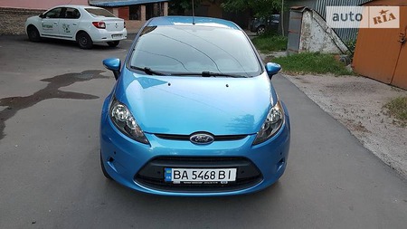 Ford Fiesta 2011  випуску Кропивницький з двигуном 1.4 л бензин хэтчбек автомат за 8700 долл. 