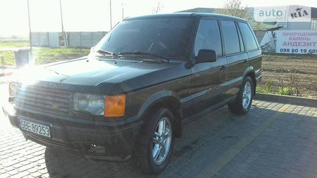 Land Rover Range Rover Supercharged 1997  випуску Рівне з двигуном 2.5 л дизель позашляховик автомат за 2000 долл. 