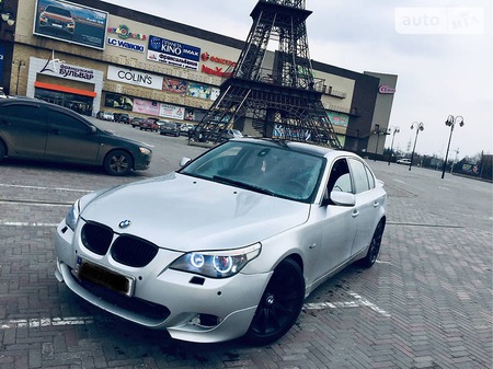BMW 525 2006  випуску Харків з двигуном 2.5 л газ седан автомат за 9500 долл. 