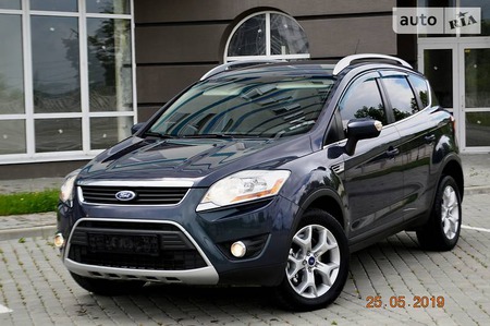 Ford Kuga 2012  випуску Івано-Франківськ з двигуном 2 л дизель позашляховик автомат за 13950 долл. 