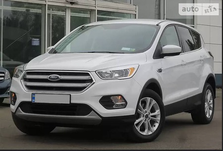 Ford Kuga 2017  випуску Київ з двигуном 1.5 л бензин позашляховик автомат за 19900 долл. 