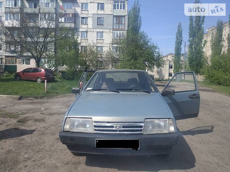 Lada 21093 1988  випуску Кропивницький з двигуном 1.5 л бензин седан механіка за 1200 долл. 