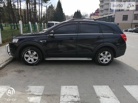 Chevrolet Captiva 2014  випуску Львів з двигуном 2.2 л дизель позашляховик механіка за 19500 долл. 