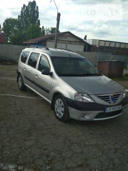 Dacia Logan MCV 2007  випуску Черкаси з двигуном 1.6 л газ універсал механіка за 6500 долл. 