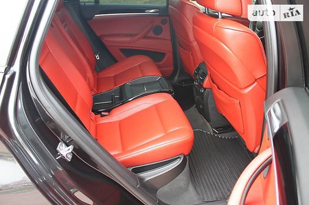 BMW X6 M 2010  випуску Херсон з двигуном 4.4 л бензин позашляховик автомат за 39000 долл. 