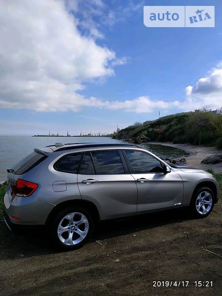 BMW X1 2013  випуску Одеса з двигуном 2 л бензин позашляховик автомат за 15800 долл. 
