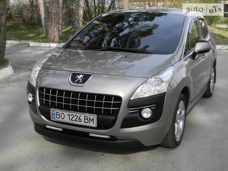 Peugeot 3008 2011  випуску Хмельницький з двигуном 2 л дизель позашляховик механіка за 9400 долл. 