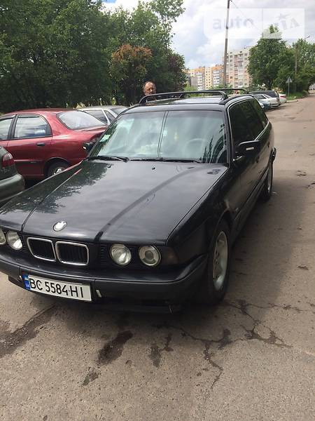 BMW 525 1995  випуску Львів з двигуном 0 л дизель універсал механіка за 4800 долл. 