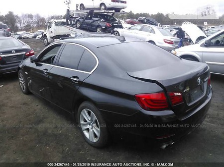 BMW 528 2012  випуску Харків з двигуном 2 л бензин седан автомат за 12500 долл. 