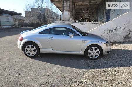 Audi TT 1999  випуску Дніпро з двигуном 1.8 л бензин купе механіка за 6700 долл. 
