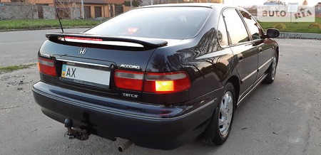 Honda Accord 1997  випуску Харків з двигуном 1.8 л газ седан механіка за 4700 долл. 