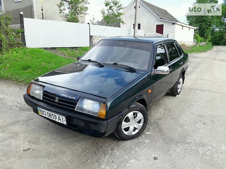 Lada 21099 2003  випуску Хмельницький з двигуном 1.5 л газ седан механіка за 1899 долл. 