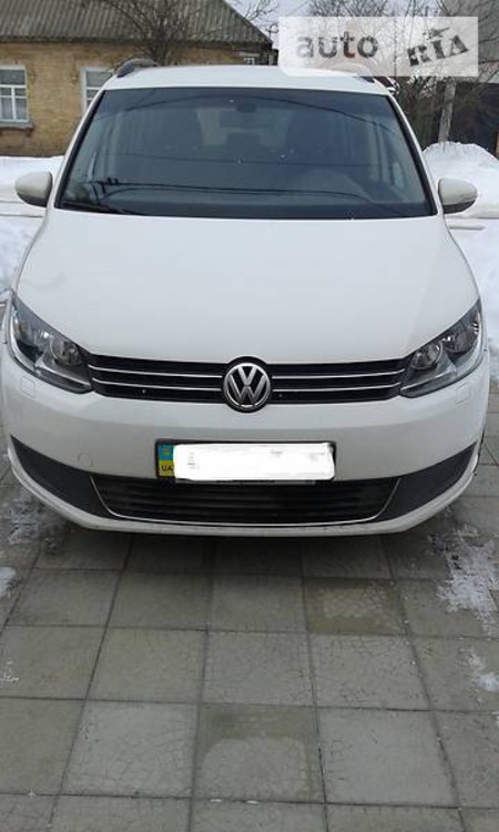 Volkswagen Touran 2011  випуску Кропивницький з двигуном 1.4 л газ мінівен механіка за 9500 долл. 
