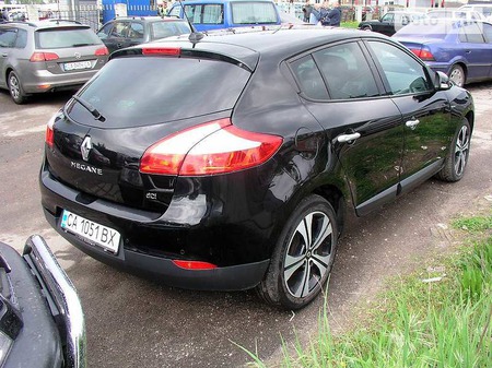 Renault Megane 2012  випуску Черкаси з двигуном 1.5 л дизель седан автомат за 9500 долл. 