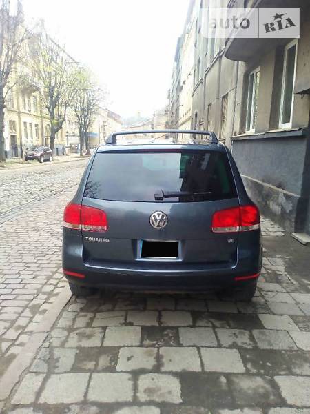Volkswagen Touareg 2004  випуску Львів з двигуном 3.2 л газ позашляховик автомат за 4200 долл. 