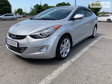 Hyundai Elantra 2012  випуску Київ з двигуном 1.8 л газ седан автомат за 11500 долл. 