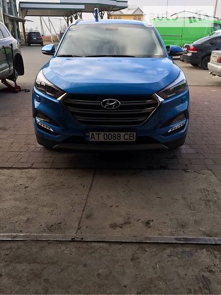 Hyundai Tucson 2016  випуску Івано-Франківськ з двигуном 1.6 л бензин позашляховик автомат за 24000 долл. 