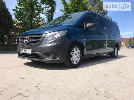 Mercedes-Benz Vito 2017  випуску Івано-Франківськ з двигуном 2.2 л дизель універсал автомат за 30000 долл. 