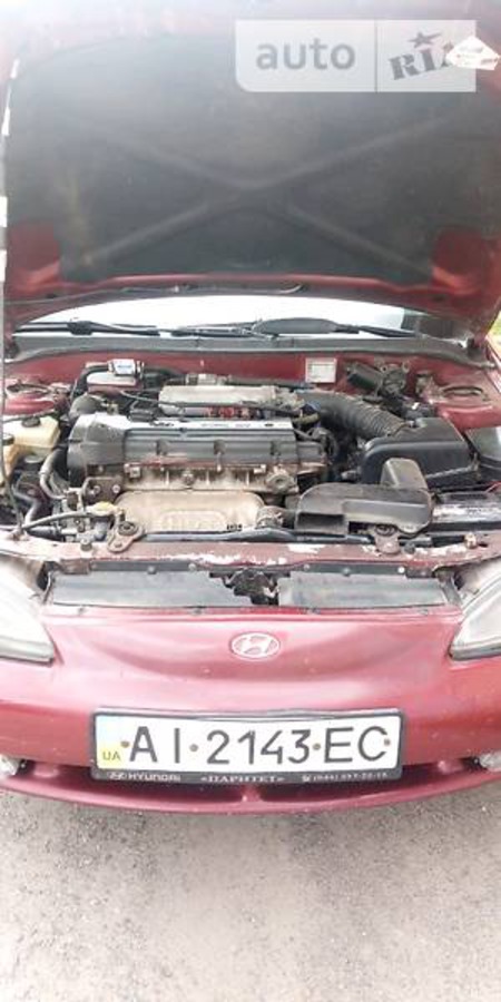 Hyundai Lantra 1998  випуску Київ з двигуном 1.8 л газ седан механіка за 3700 долл. 