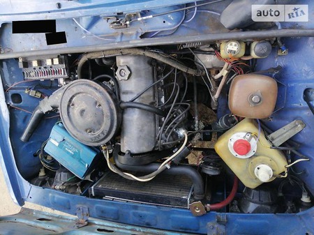 Lada 2105 1988  випуску Дніпро з двигуном 1.5 л газ седан механіка за 1000 долл. 