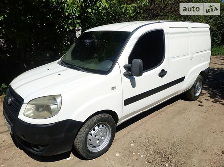 Fiat Doblo 2007  випуску Харків з двигуном 1.3 л дизель мінівен механіка за 4950 долл. 