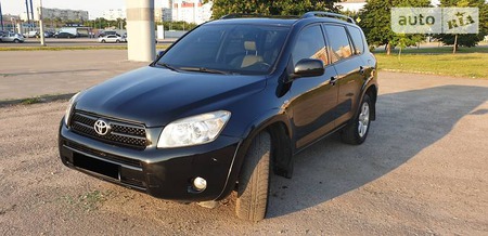Toyota RAV 4 2008  випуску Харків з двигуном 2.4 л бензин позашляховик автомат за 11500 долл. 