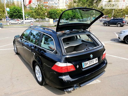 BMW 520 2010  випуску Одеса з двигуном 2 л дизель універсал автомат за 13500 долл. 