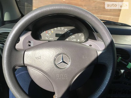 Mercedes-Benz A 160 2000  випуску Вінниця з двигуном 1.6 л бензин хэтчбек автомат за 2200 долл. 