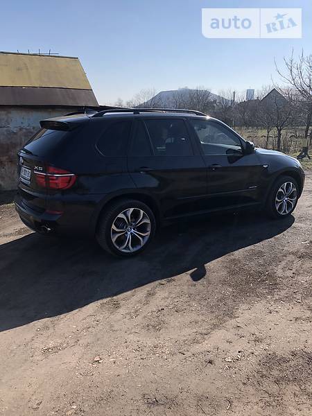 BMW X5 2010  випуску Донецьк з двигуном 3 л бензин позашляховик автомат за 20000 долл. 