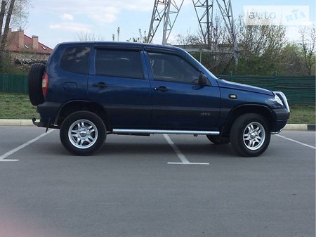 Chevrolet Niva 2007  випуску Київ з двигуном 1.7 л газ позашляховик механіка за 5100 долл. 