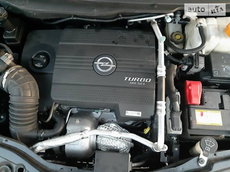 Opel Antara 2011  випуску Суми з двигуном 2.2 л дизель позашляховик автомат за 12500 долл. 