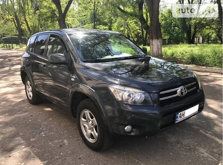 Toyota RAV 4 2007  випуску Донецьк з двигуном 2.2 л дизель позашляховик механіка за 11500 долл. 