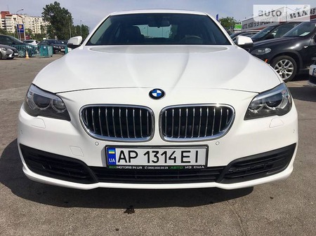BMW 535 2014  випуску Запоріжжя з двигуном 3 л бензин седан автомат за 28800 долл. 