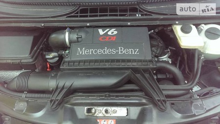 Mercedes-Benz Vito 2006  випуску Івано-Франківськ з двигуном 3 л дизель мінівен автомат за 11000 долл. 