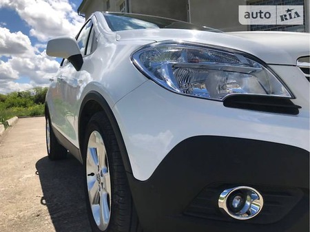 Opel Mokka 2015  випуску Чернівці з двигуном 1.7 л дизель позашляховик автомат за 15300 долл. 