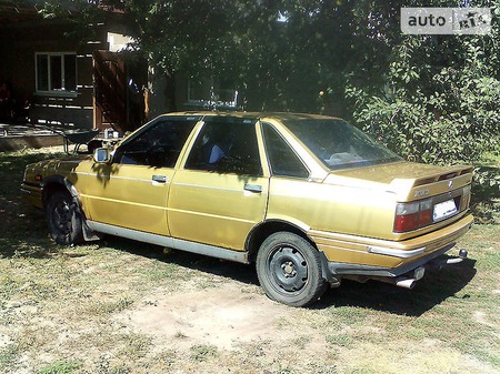 Renault 21 1986  випуску Київ з двигуном 1.7 л бензин седан механіка за 18000 грн. 