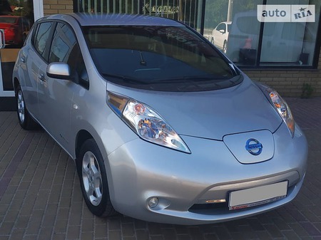 Nissan Leaf 2013  випуску Харків з двигуном 0 л електро хэтчбек автомат за 10700 долл. 