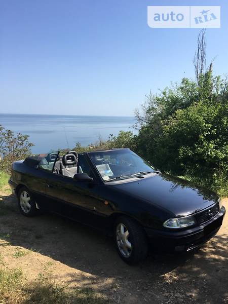 Opel Astra 1998  випуску Одеса з двигуном 0 л бензин кабріолет механіка за 3600 долл. 